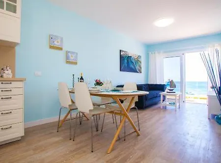 Ocean Apartment